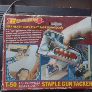 Arrow T-50 Heavy Duty Staple Gun NWT